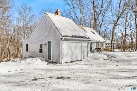 Tiny photo for 10 November Trail, Haddam, CT 06438 (MLS # 24152761)