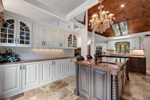 Tiny photo for 39 High Ridge Hollow, Avon, CT 06001 (MLS # 24133840)