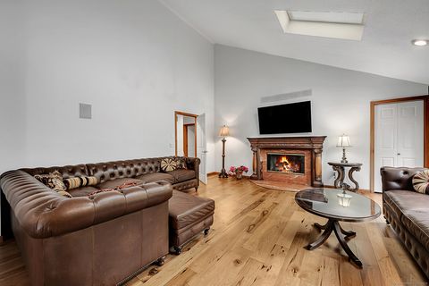 Tiny photo for 39 High Ridge Hollow, Avon, CT 06001 (MLS # 24133840)