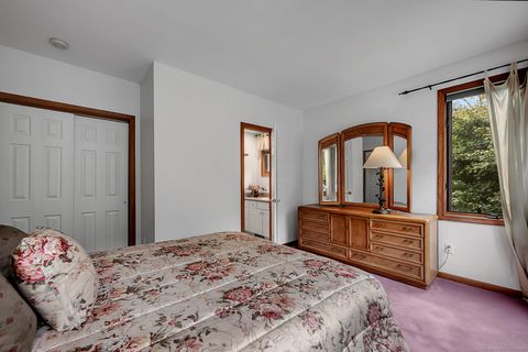 Tiny photo for 39 High Ridge Hollow, Avon, CT 06001 (MLS # 24133840)