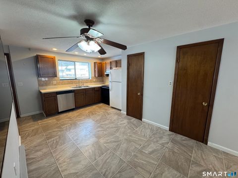 Tiny photo for 39 Horton Hill Road #10I, Naugatuck, CT 06770 (MLS # 24153101)