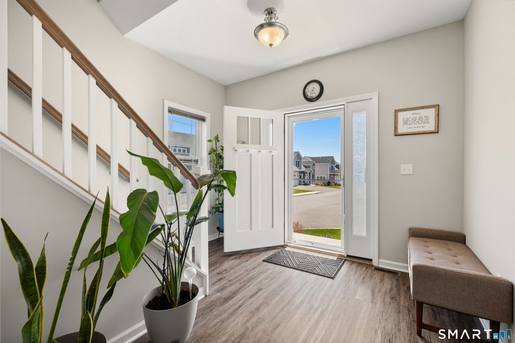 Photo of 1 Newbury Court #1, North Haven, CT 06473 (MLS # 24167360)