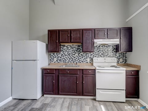 Tiny photo for 111 Franklin Square #102, New Britain, CT 06051 (MLS # 24179023)