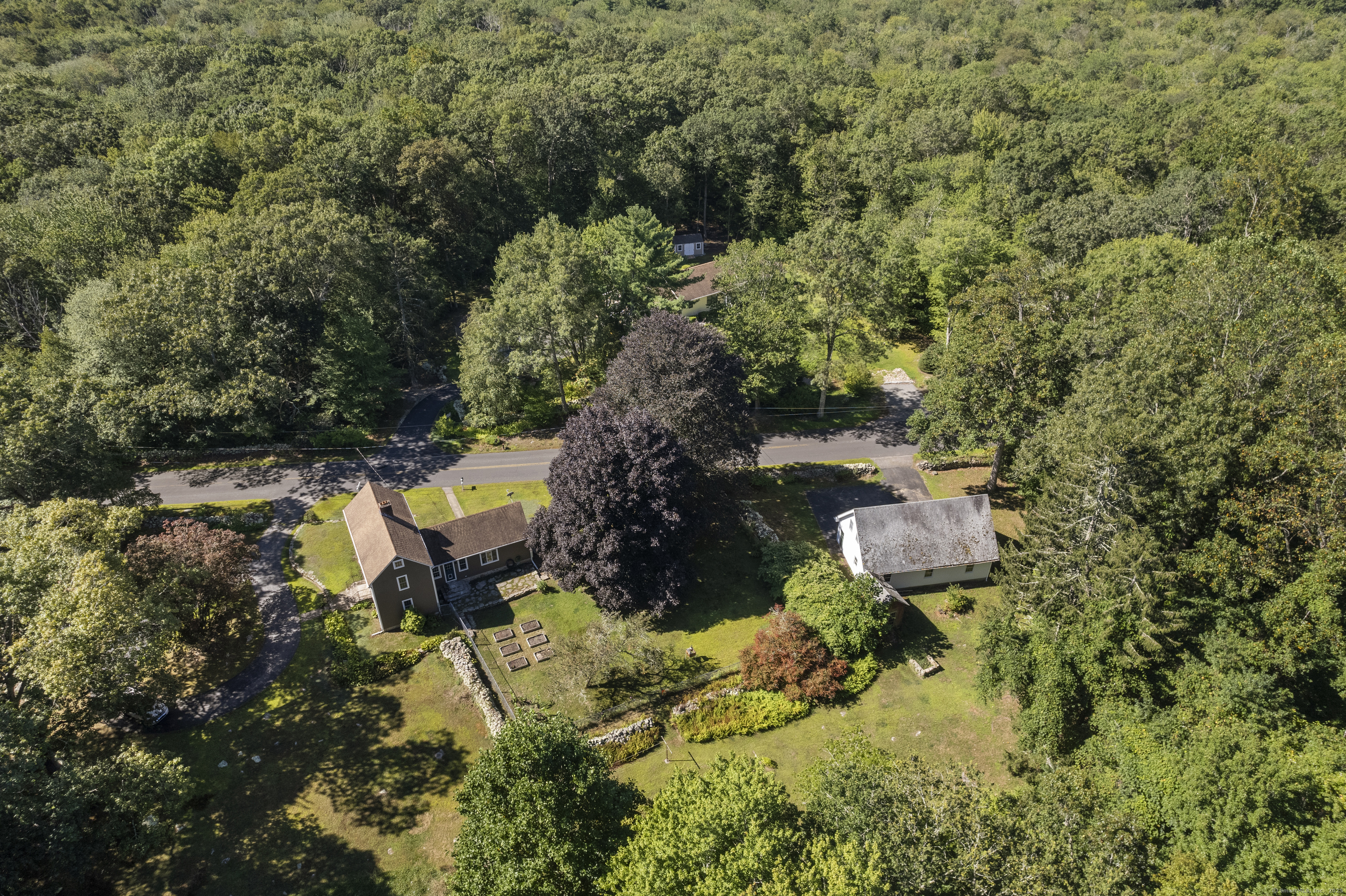 484 Old New London Road