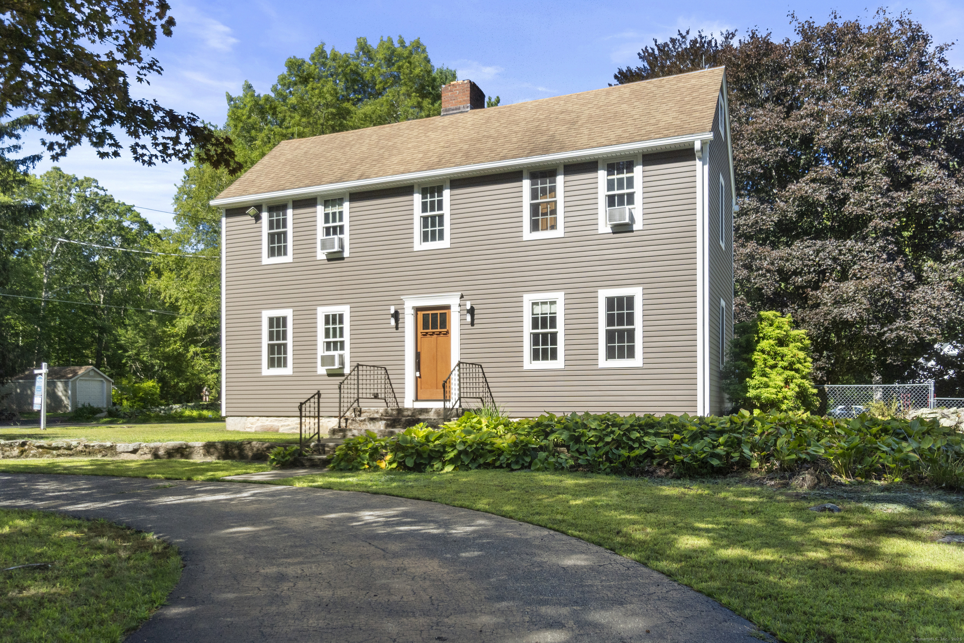 484 Old New London Road