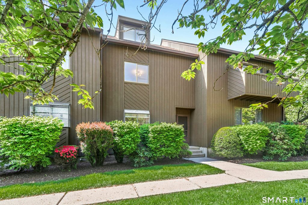 Photo of 455 Hope Street #1C, Stamford, CT 06906 (MLS # 24172788)