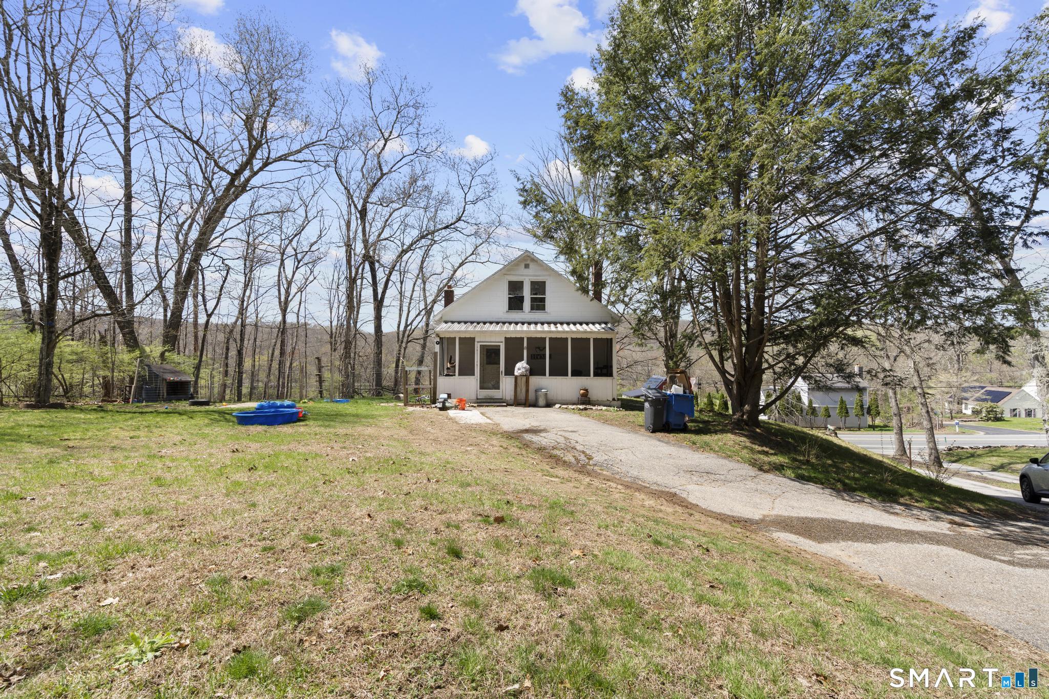 828 Stafford Road