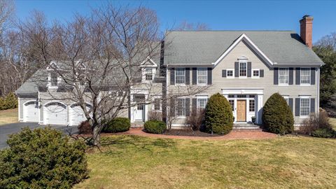 1 Five Gaits Farm, Simsbury, CT 06092 - #: 24081498