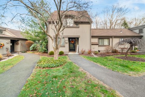 723 Heritage Village A Southbury CT 06488