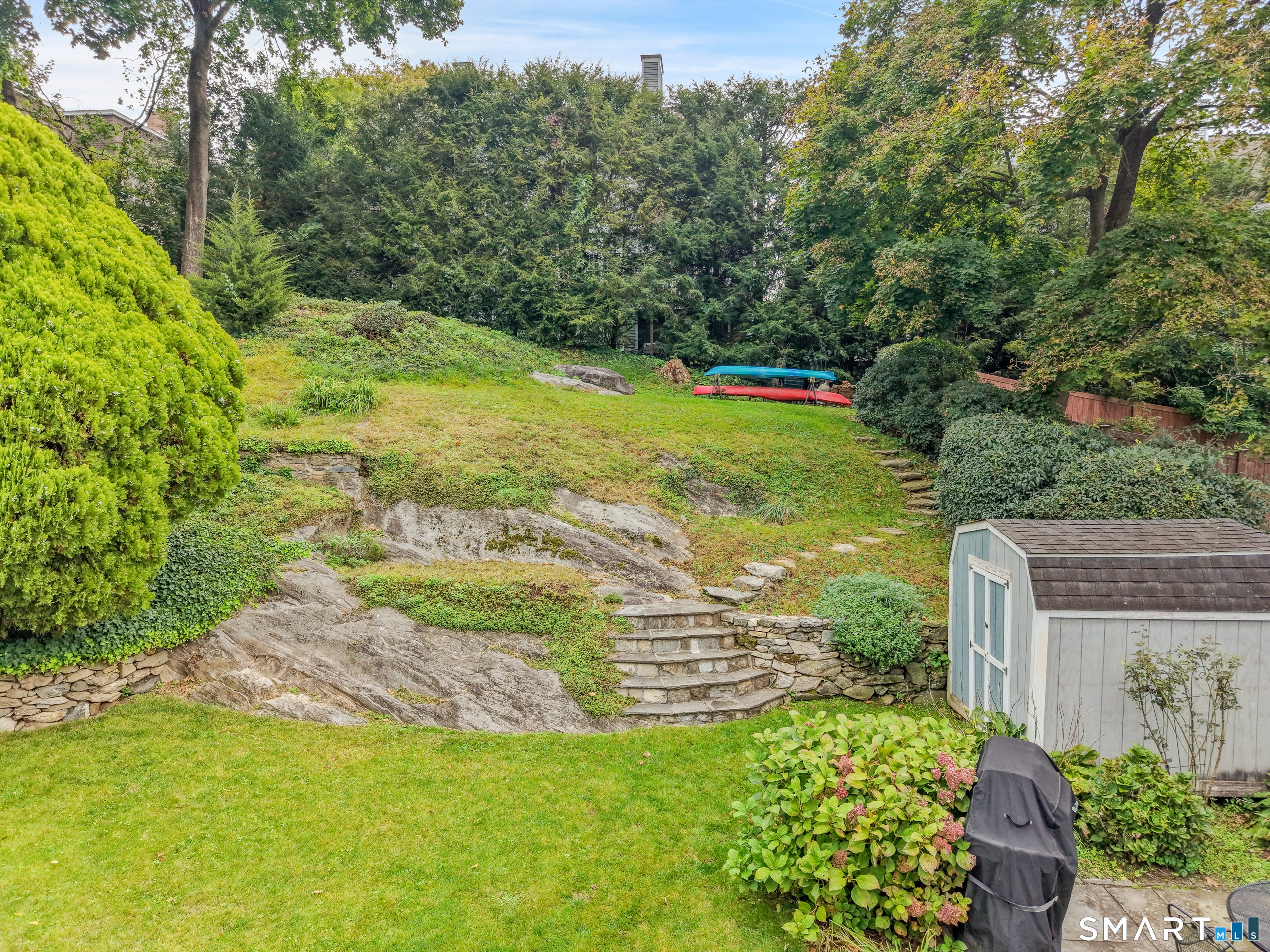 7 Idlewild Manor