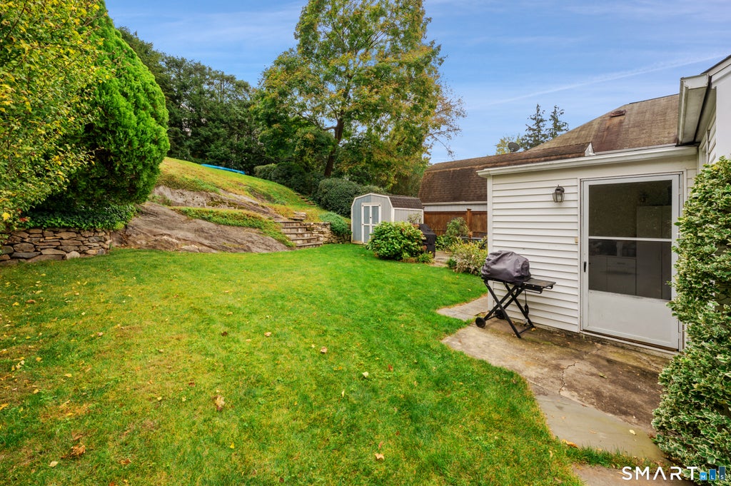 Photo of 7 Idlewild Manor, Greenwich, CT 06830 (MLS # 24213728)