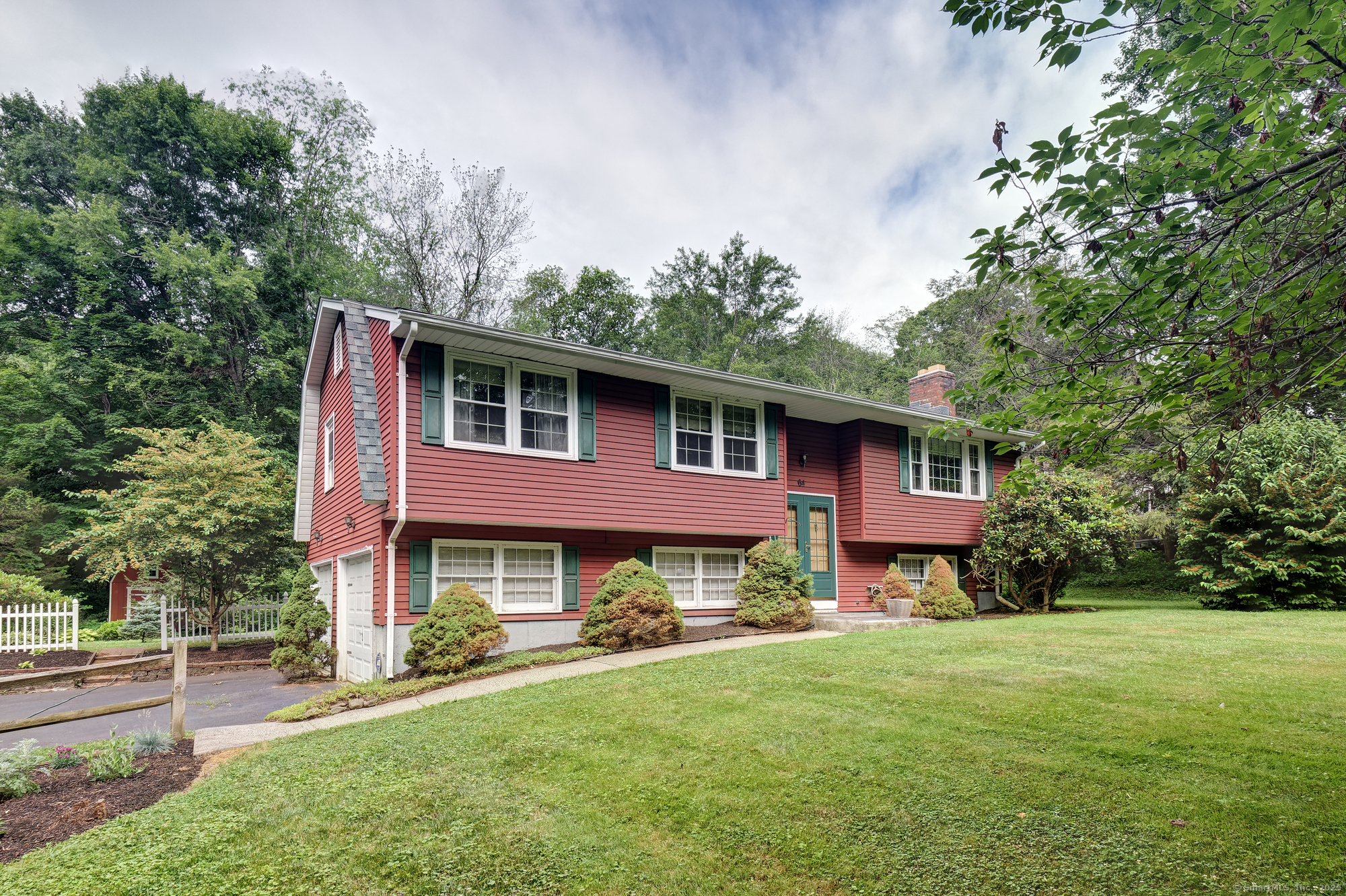 64 Dunn Hill Road
