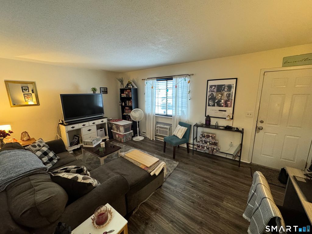 Photo of 35 Mountain Village Road #16, Waterbury, CT 06706 (MLS # 24149847)