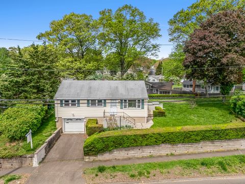 261 High Street, Fairfield, CT 06824 - #: 24096452