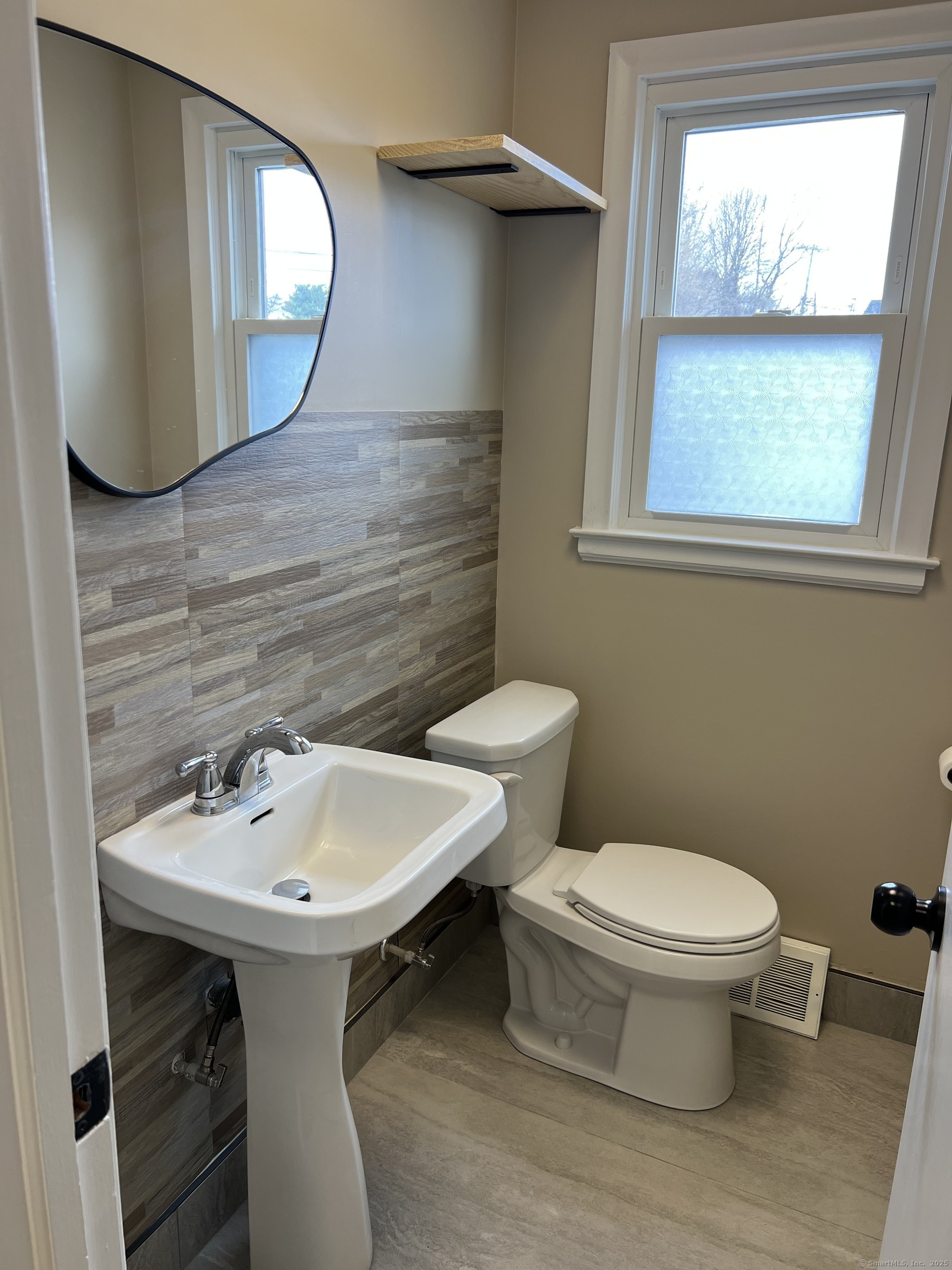 Berlin, Connecticut 06037, United States, ,Residential,Active,120155