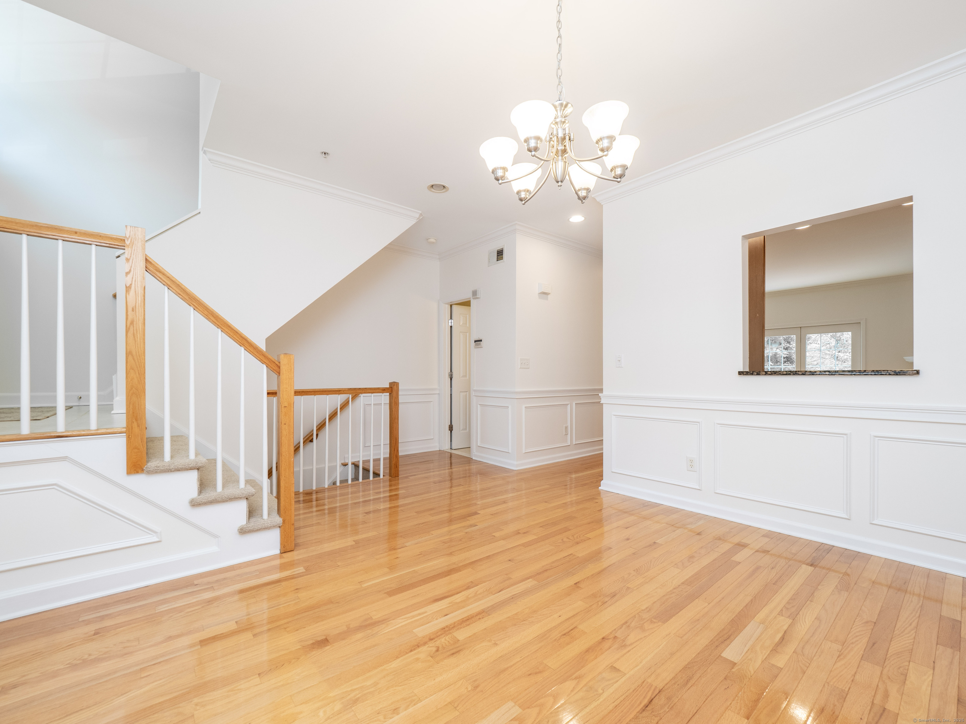 570 Danbury Road 14