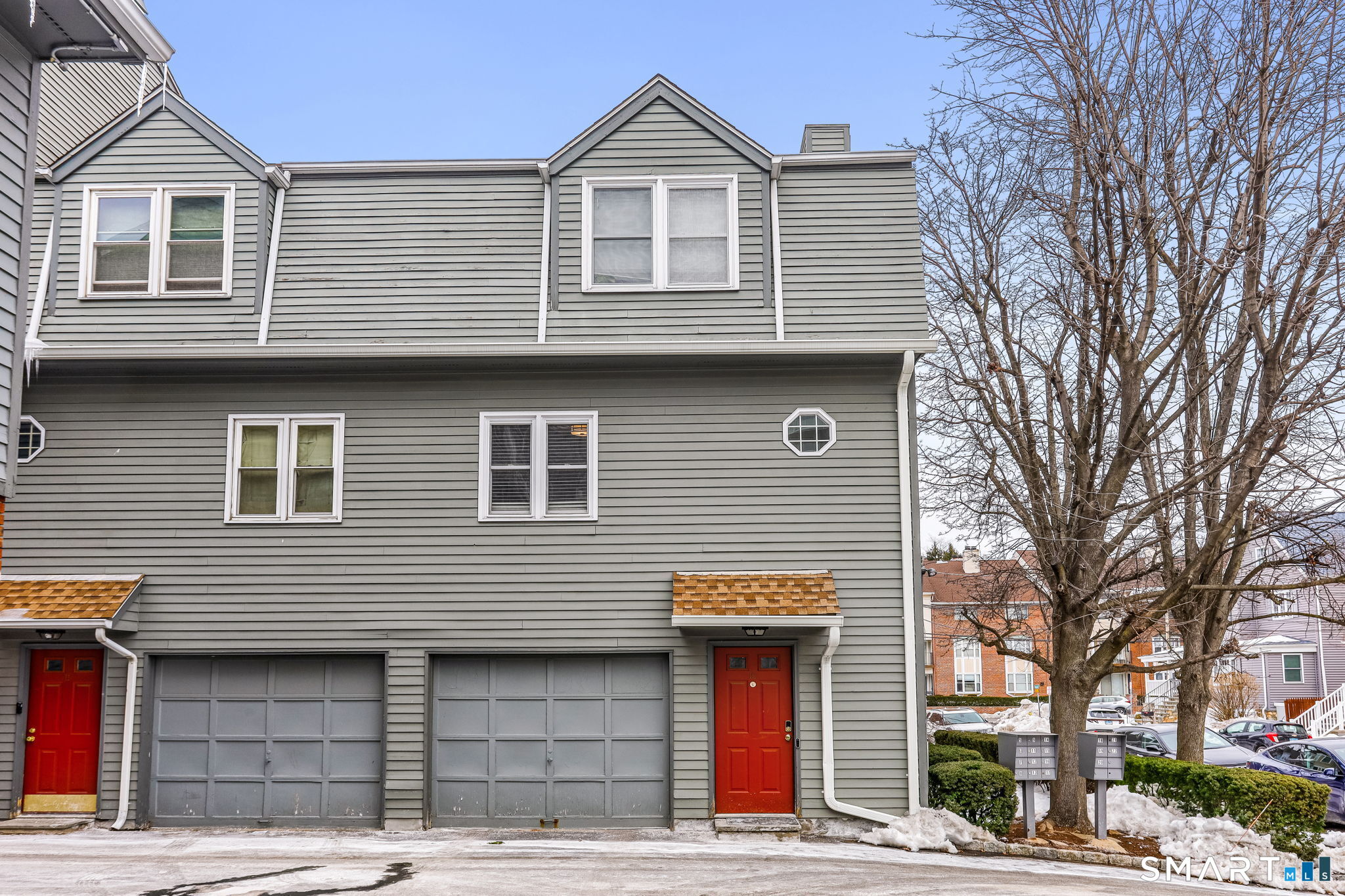 44 Pleasant Street 12