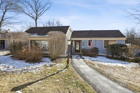 957 A Heritage Village Southbury CT 06488
