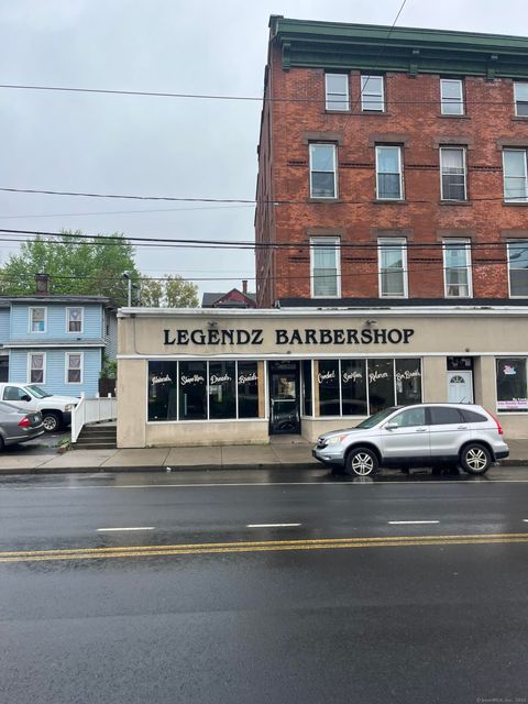 242 West Main Street Meriden CT 06451