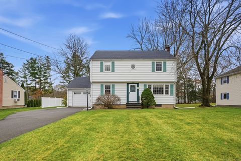 Photo of 215 Pine Lane, Wethersfield, CT 06109 (MLS # 24142238)