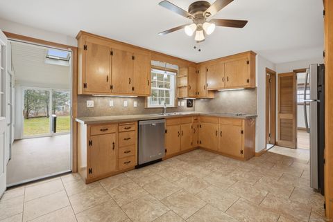 Tiny photo for 215 Pine Lane, Wethersfield, CT 06109 (MLS # 24142238)