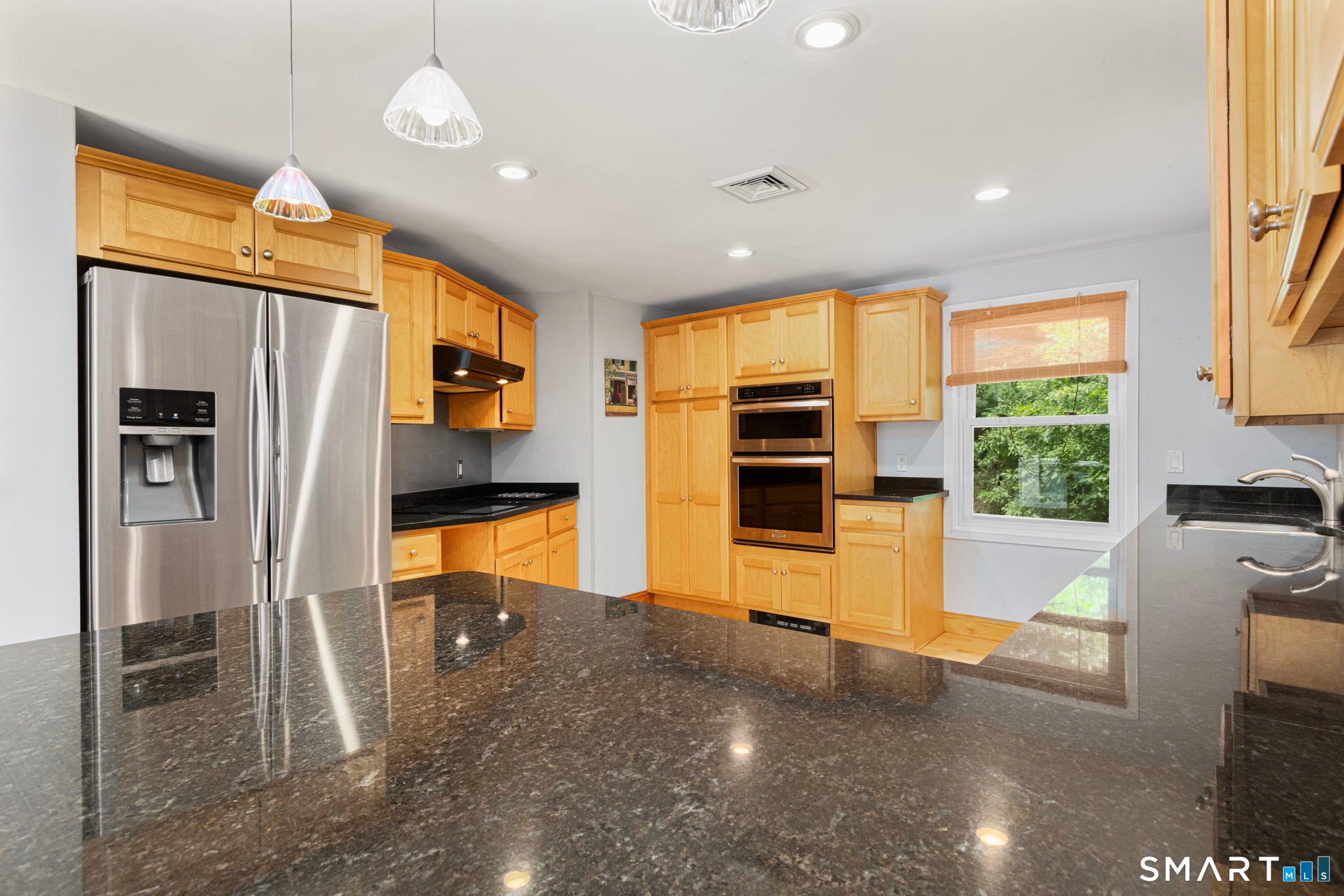 106 North Wawecus Hill Road
