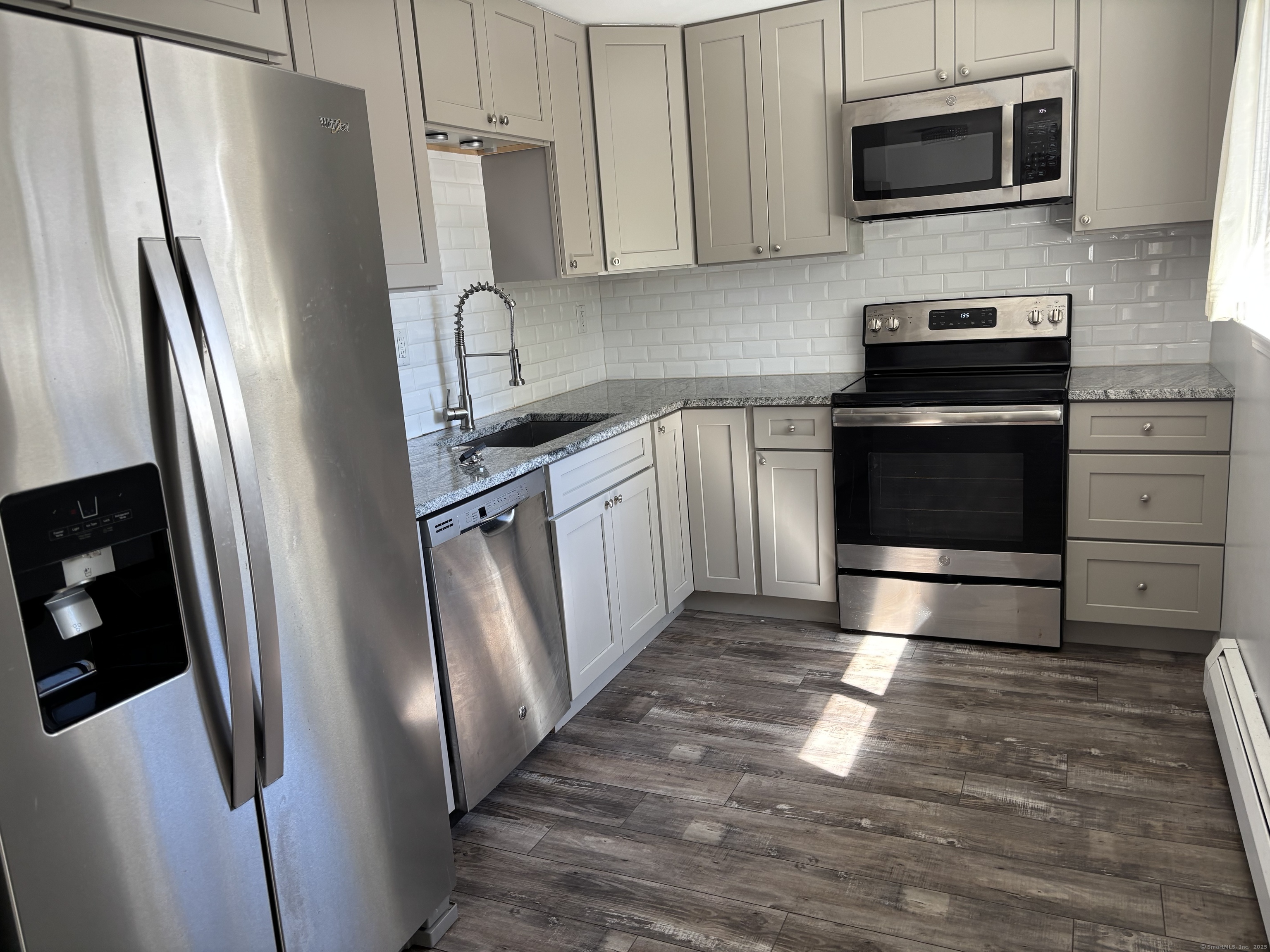178 Churchill Drive 178