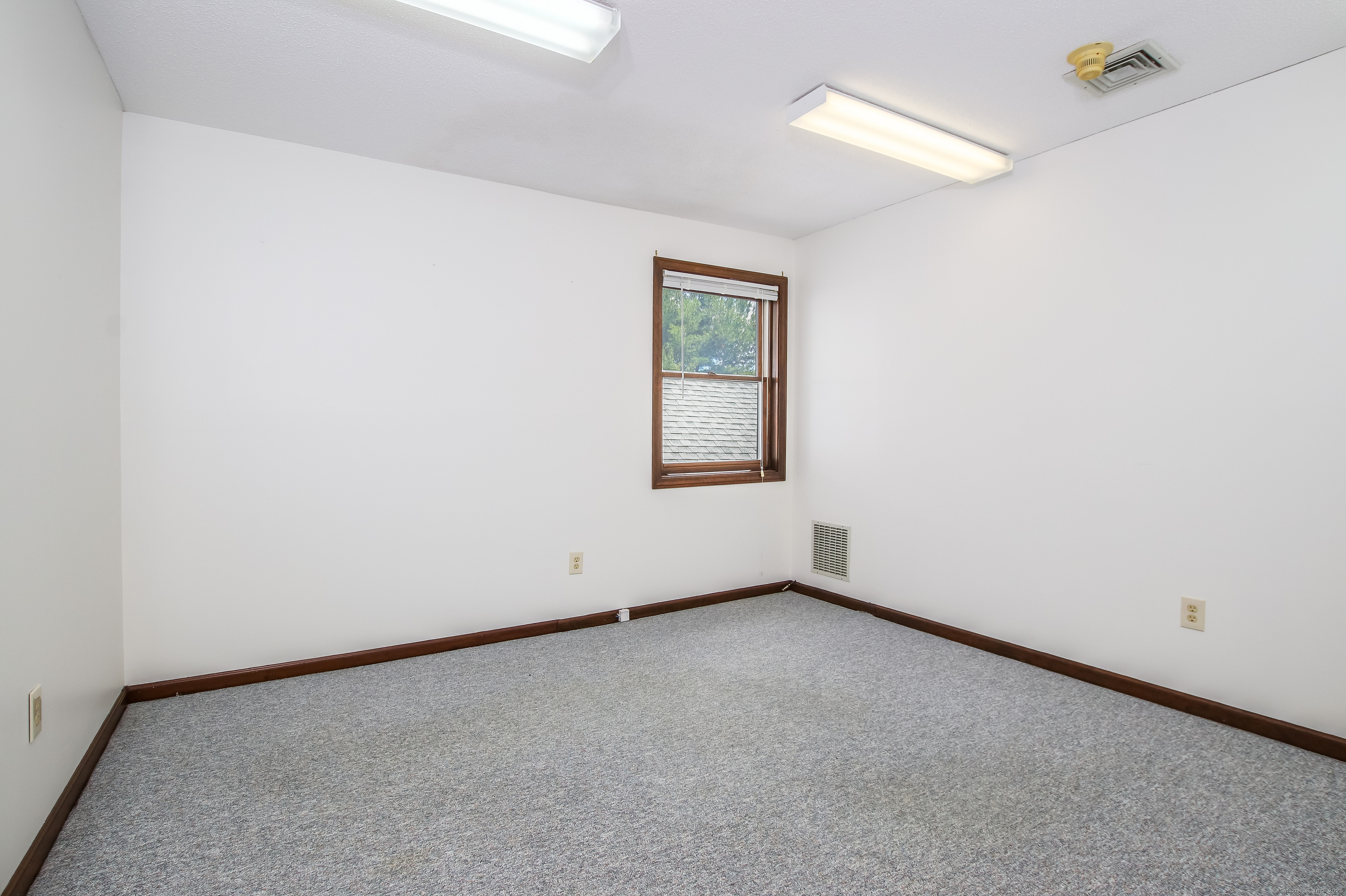 Marlborough, Connecticut 06447, United States, ,Residential,Active,165103