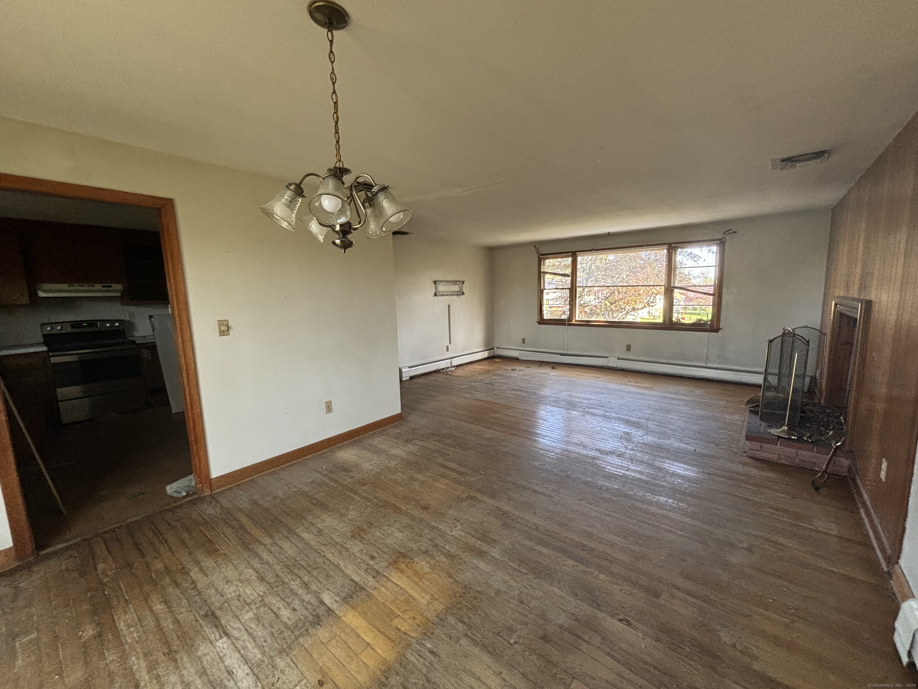41 Florence Road, Bloomfield, Connecticut image 6