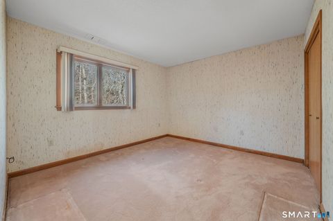 Tiny photo for 97 W Main Street #Apt 24, East Lyme, CT 06357 (MLS # 24144702)