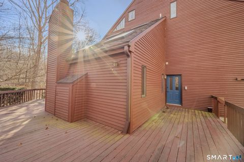 Tiny photo for 97 W Main Street #Apt 24, East Lyme, CT 06357 (MLS # 24144702)