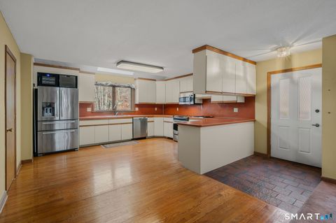 Tiny photo for 97 W Main Street #Apt 24, East Lyme, CT 06357 (MLS # 24144702)