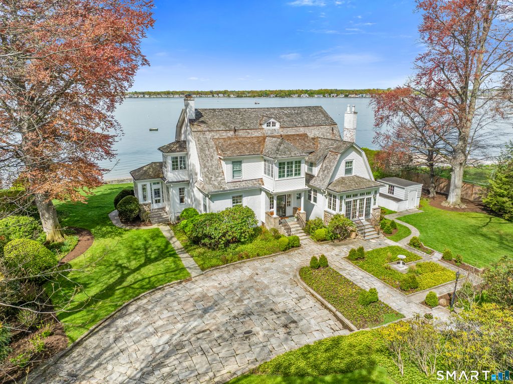 Photo of 215 Ocean Drive W, Stamford, CT 06902 (MLS # 24167132)