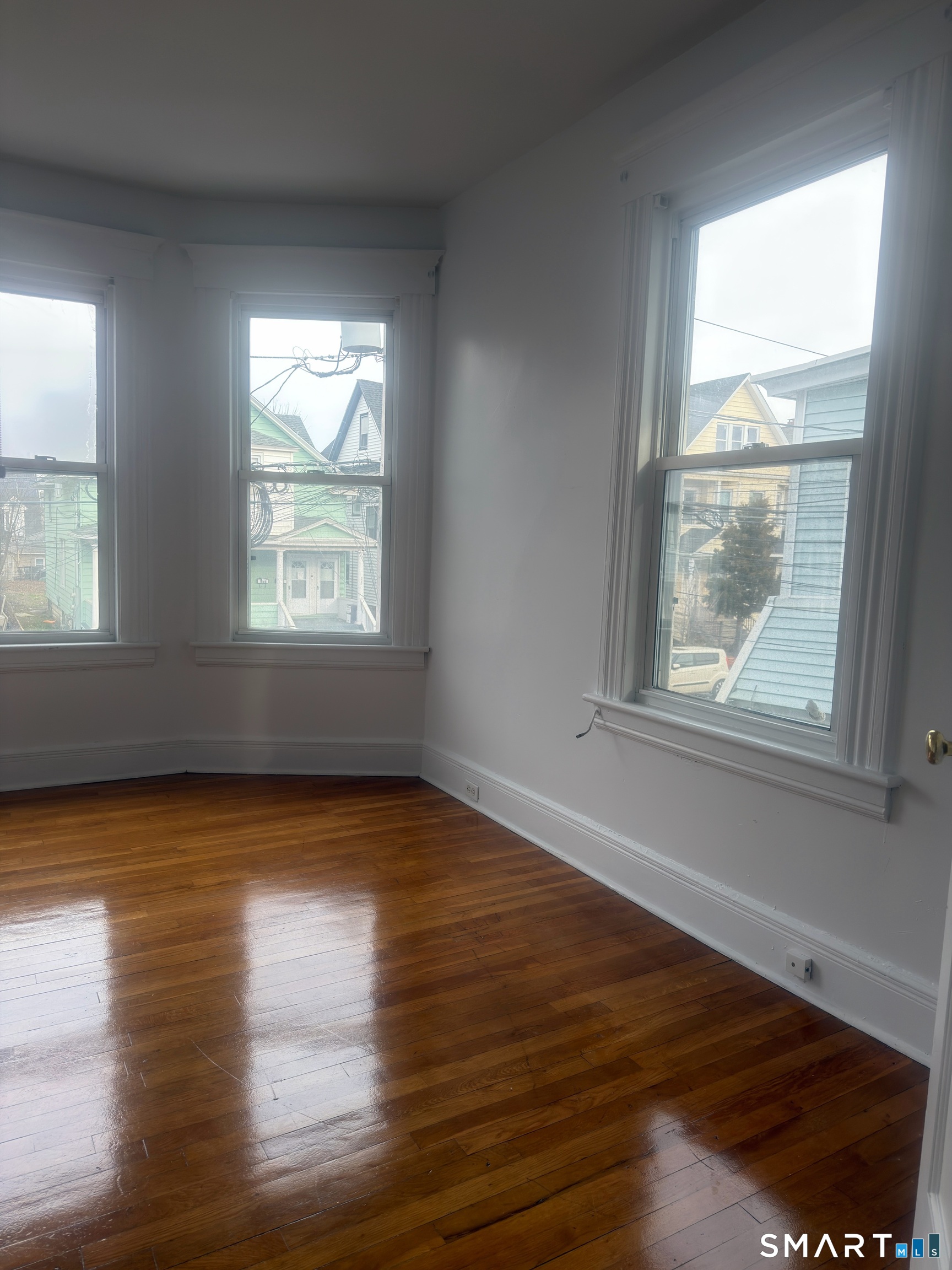 831-833 William Street 2