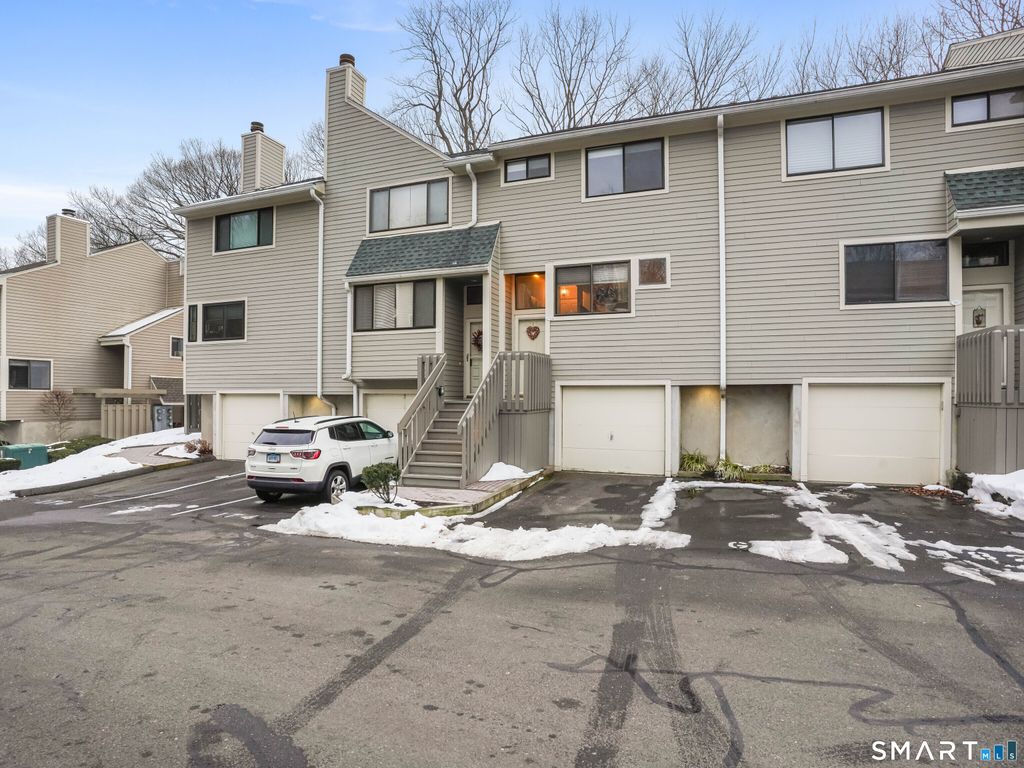 Photo of 178 Sunrise Hill Road #178, Norwalk, CT 06851 (MLS # 24147635)