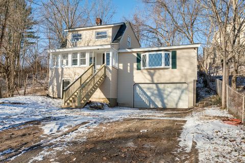 A home in Windsor Locks