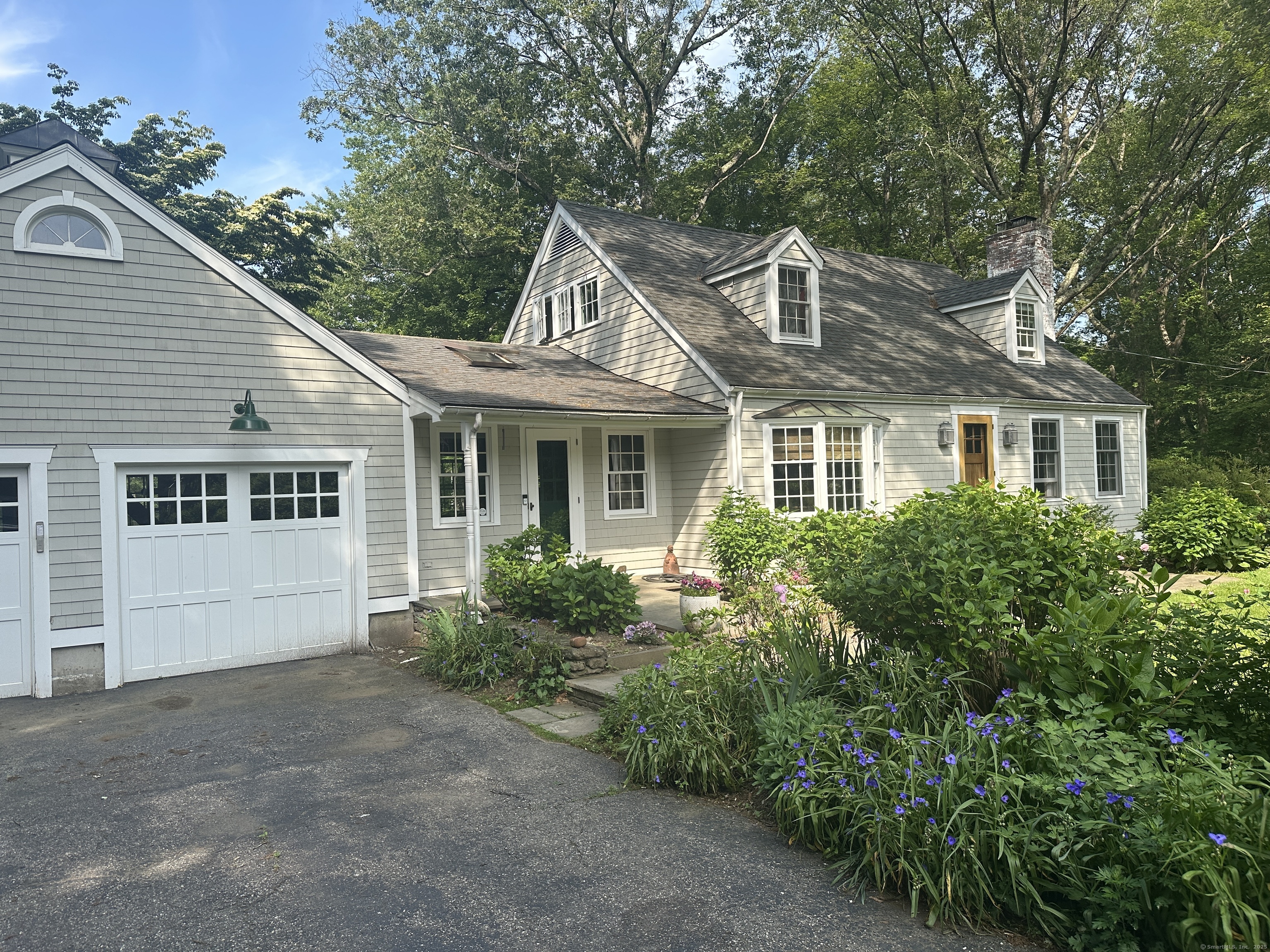 44 Meadow Ridge Drive