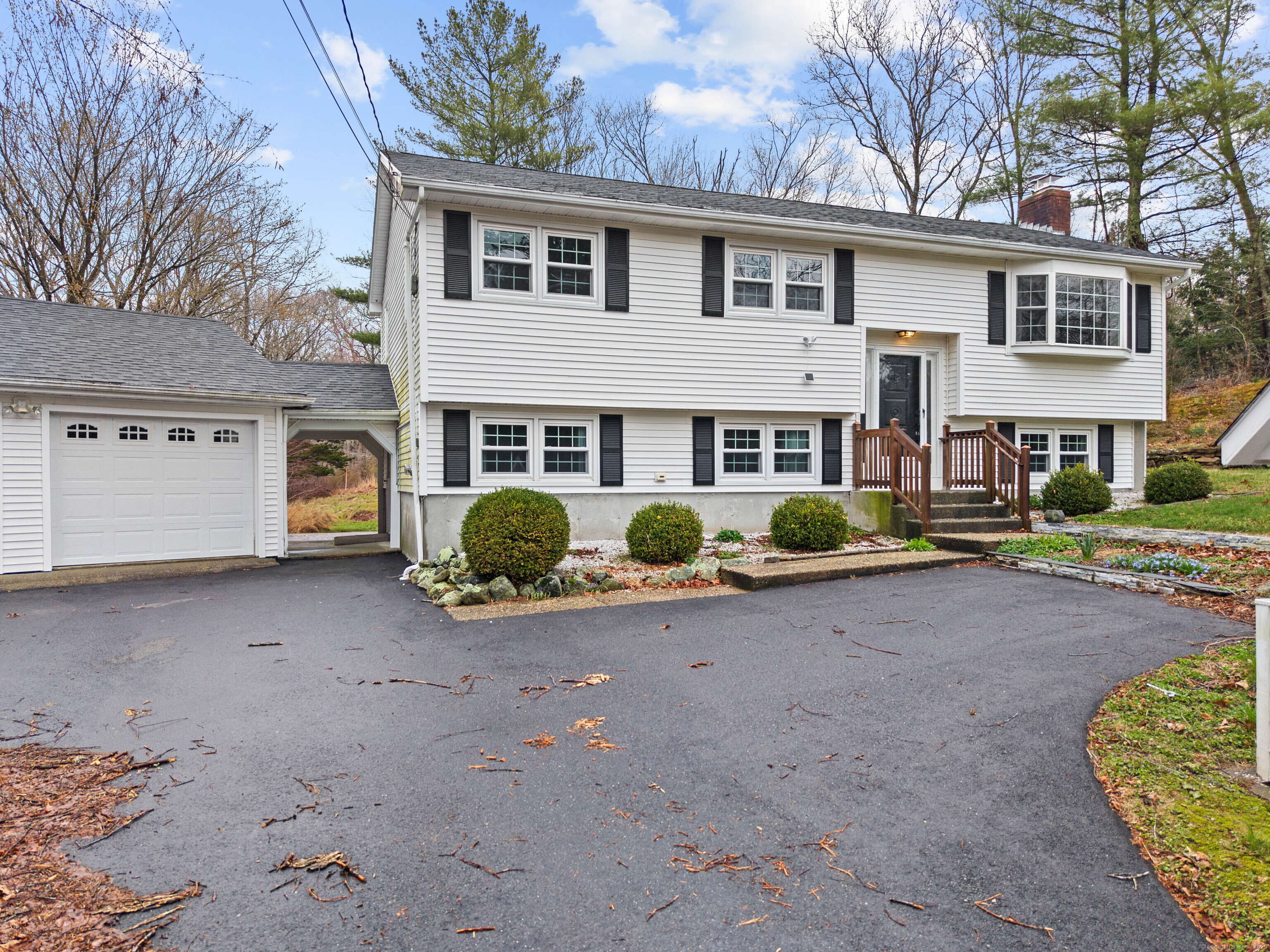6 Milltown Road