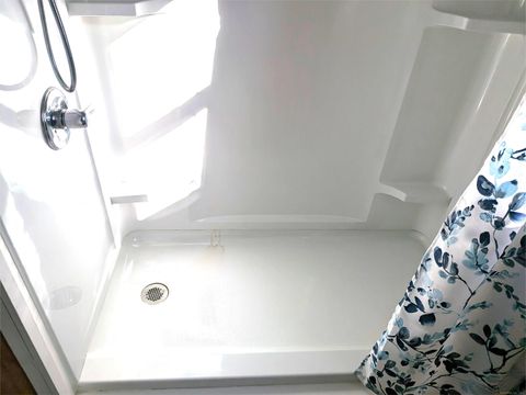 Tiny photo for 880 Tolland Turnpike, Manchester, CT 06042 (MLS # 24143283)