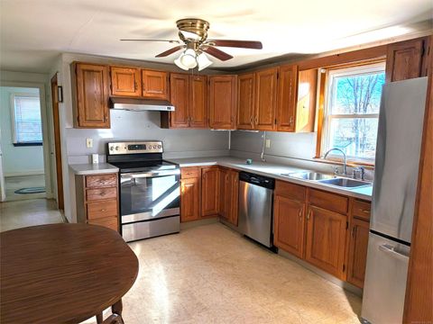 Tiny photo for 880 Tolland Turnpike, Manchester, CT 06042 (MLS # 24143283)