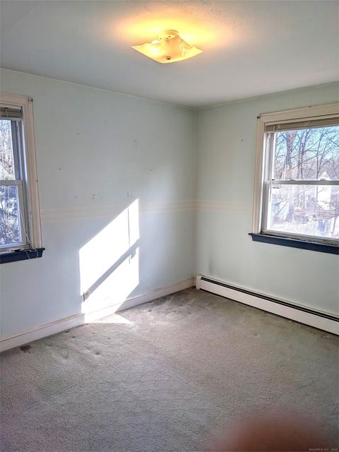 Tiny photo for 880 Tolland Turnpike, Manchester, CT 06042 (MLS # 24143283)
