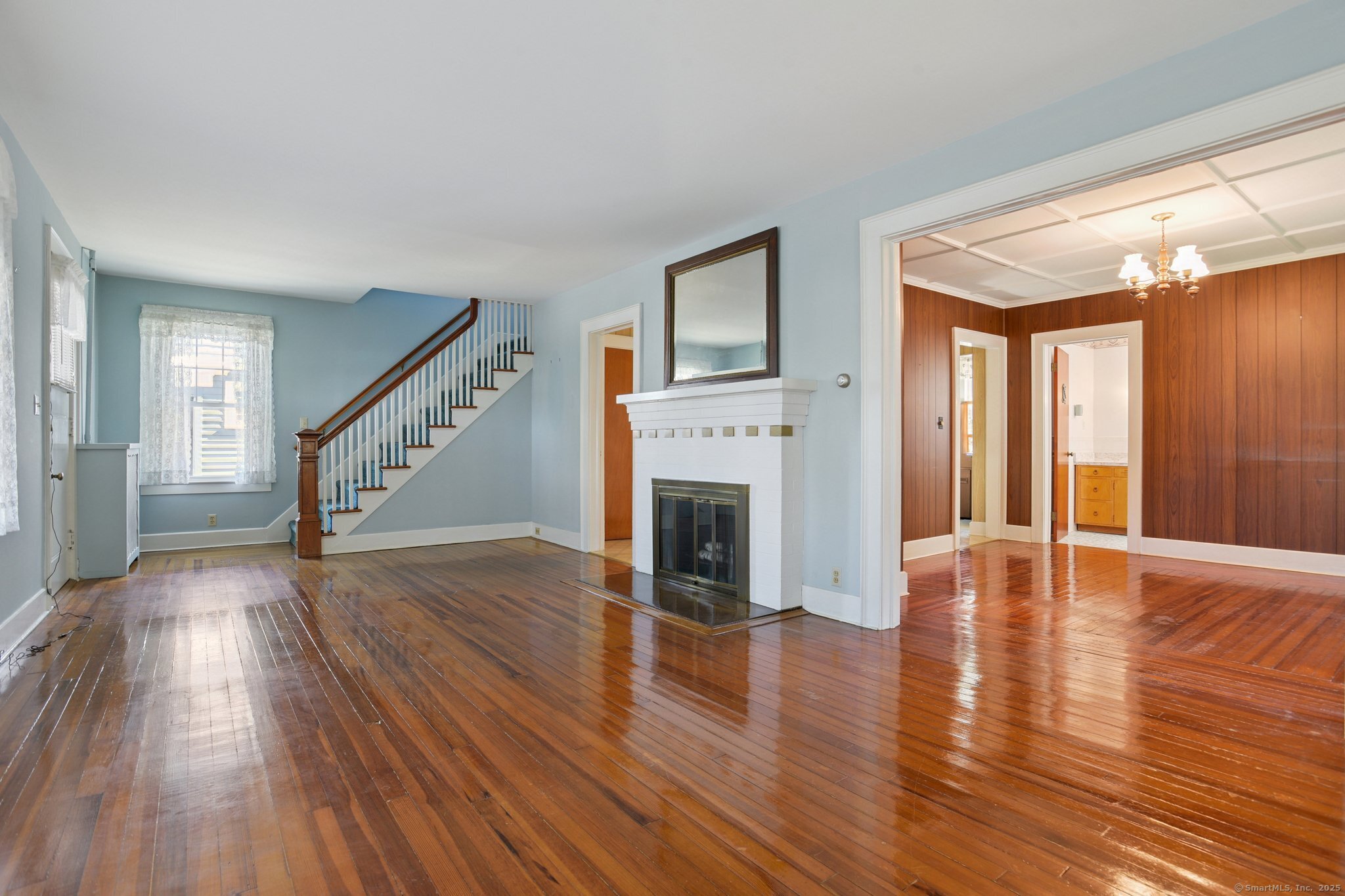 152 Blydenburg Avenue