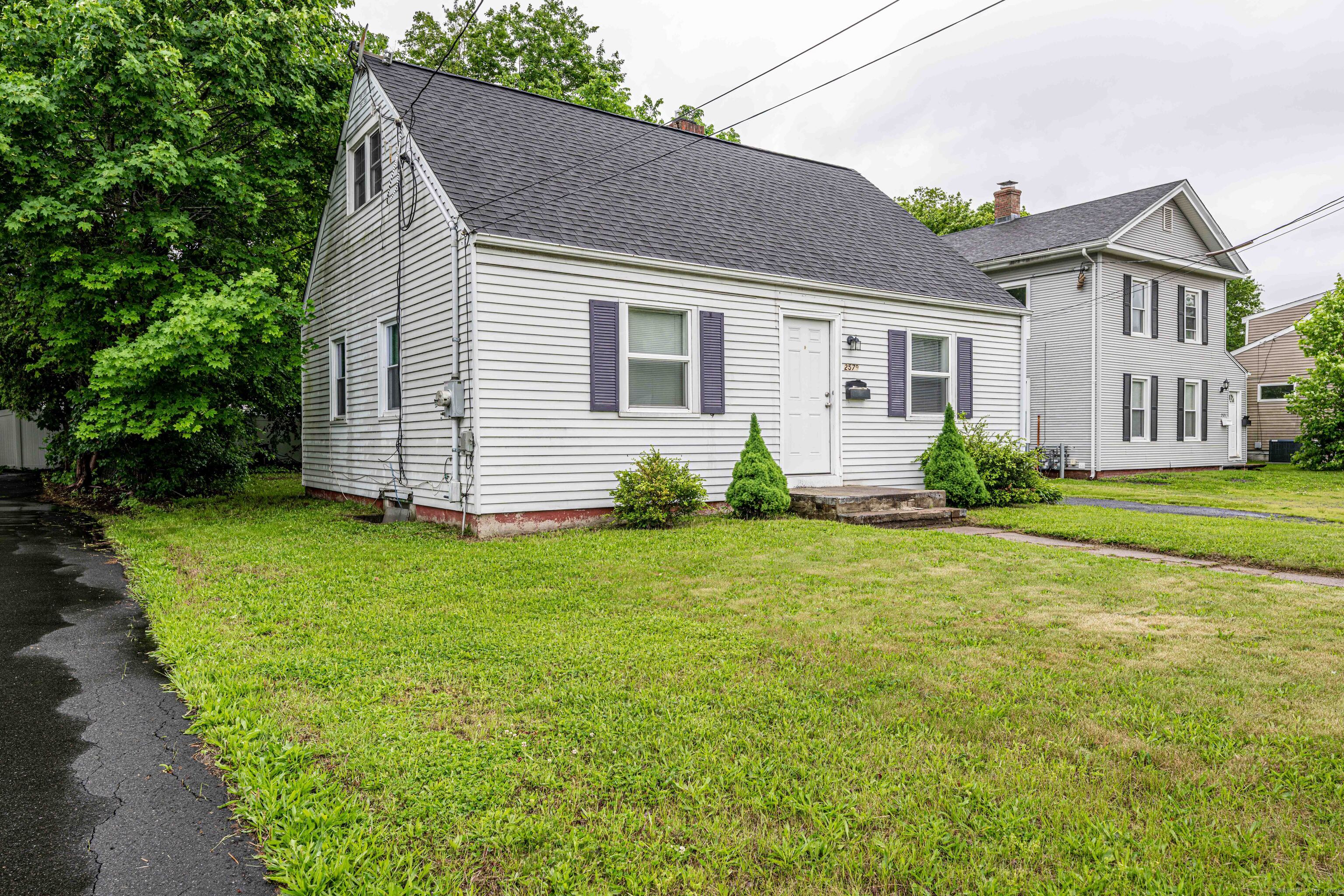 2579 Whitney Avenue, Hamden, Connecticut image 2