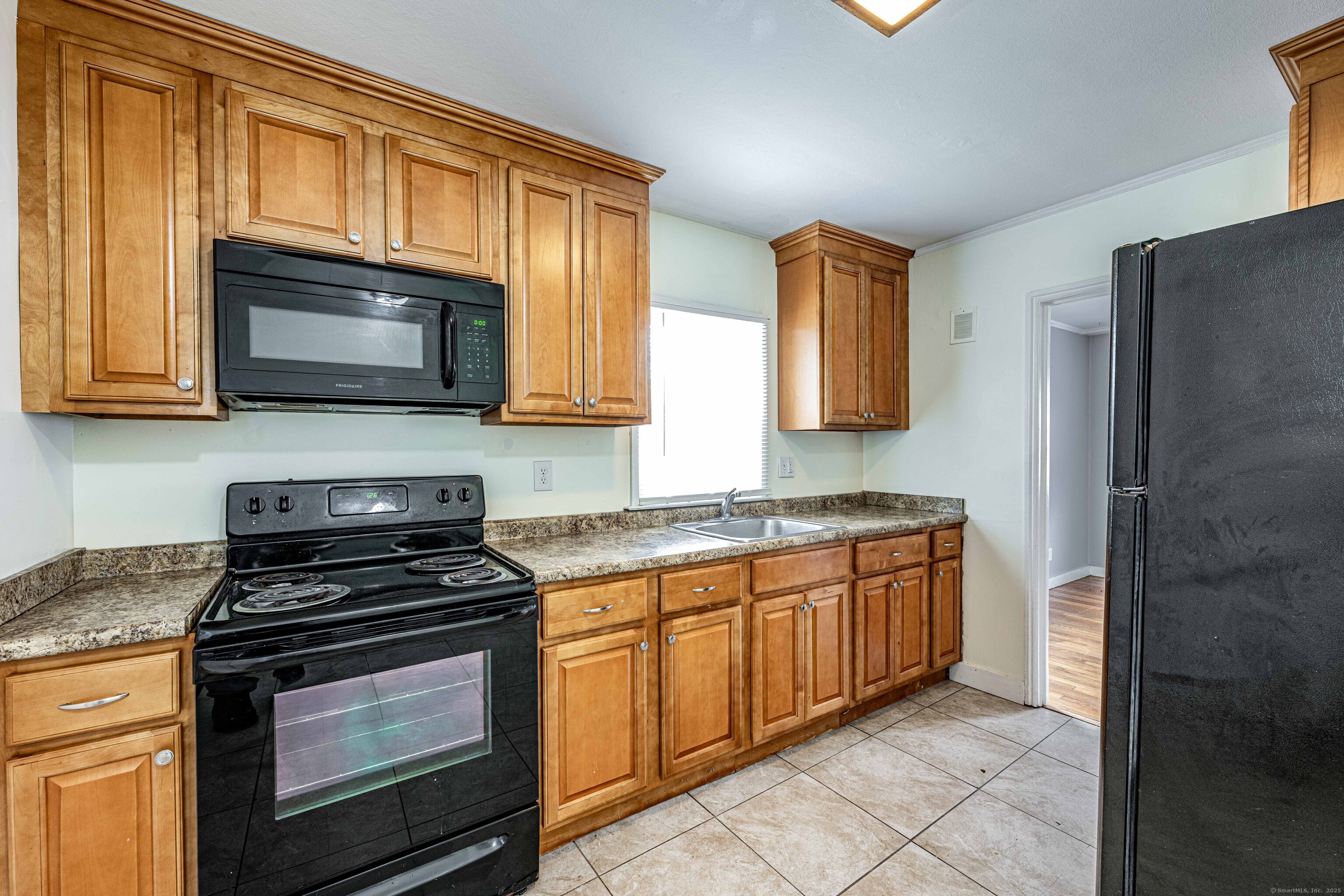 2579 Whitney Avenue, Hamden, Connecticut image 11