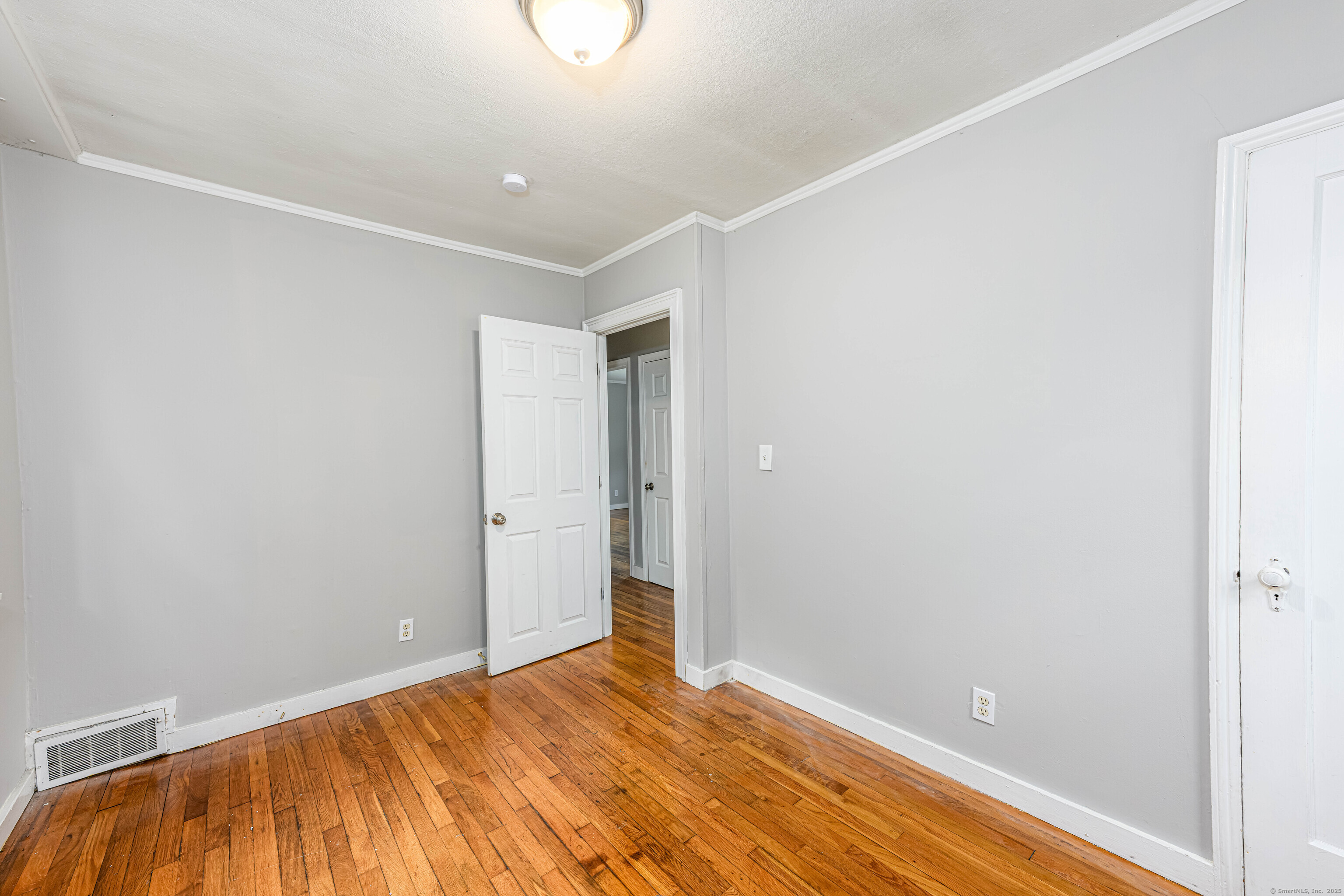 2579 Whitney Avenue, Hamden, Connecticut image 19