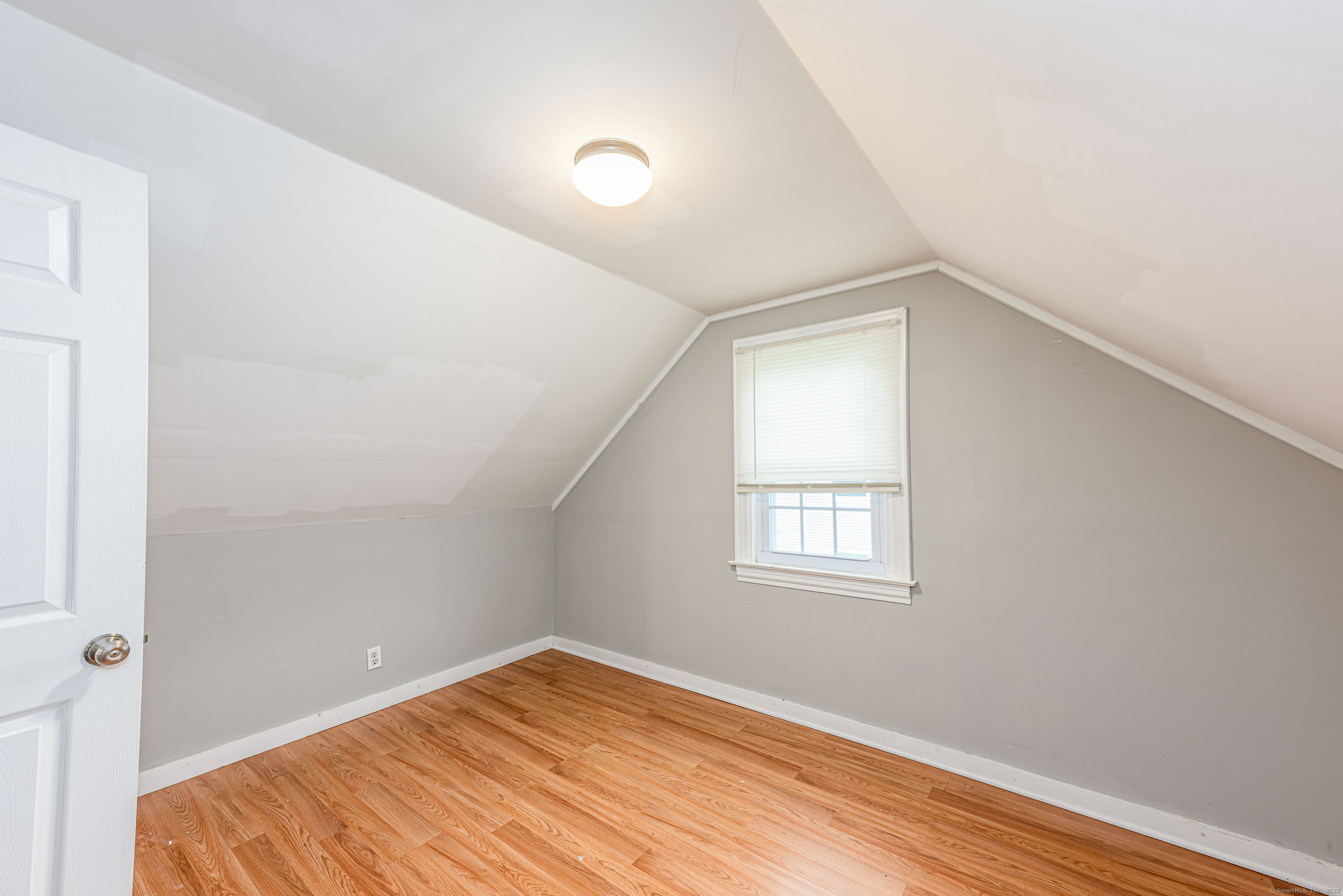 2579 Whitney Avenue, Hamden, Connecticut image 23