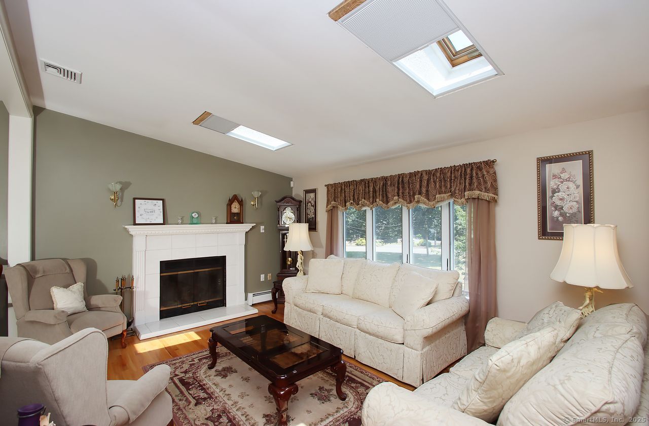 39 Wood Chase Lane