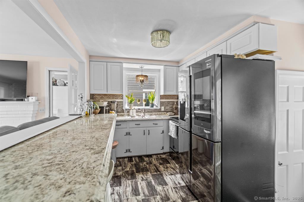 792 Ocean Avenue, West Haven, Connecticut image 18