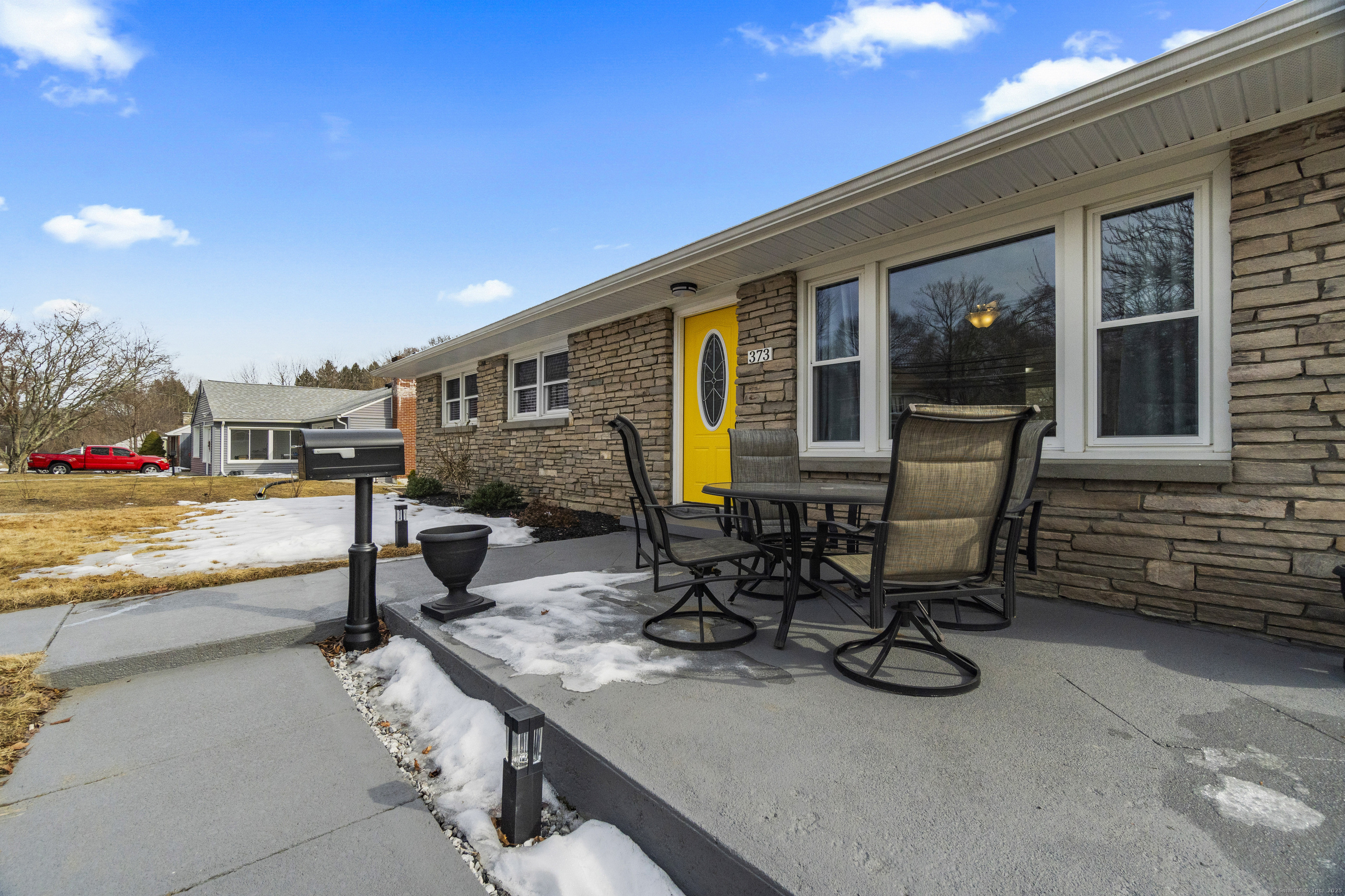373 Hamilton Avenue, Norwich, Connecticut image 2