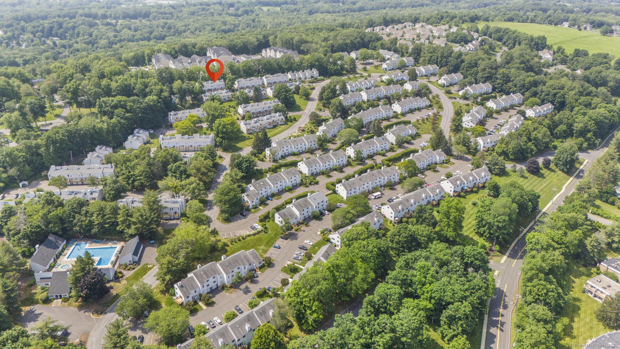 32 Glenview Drive 32